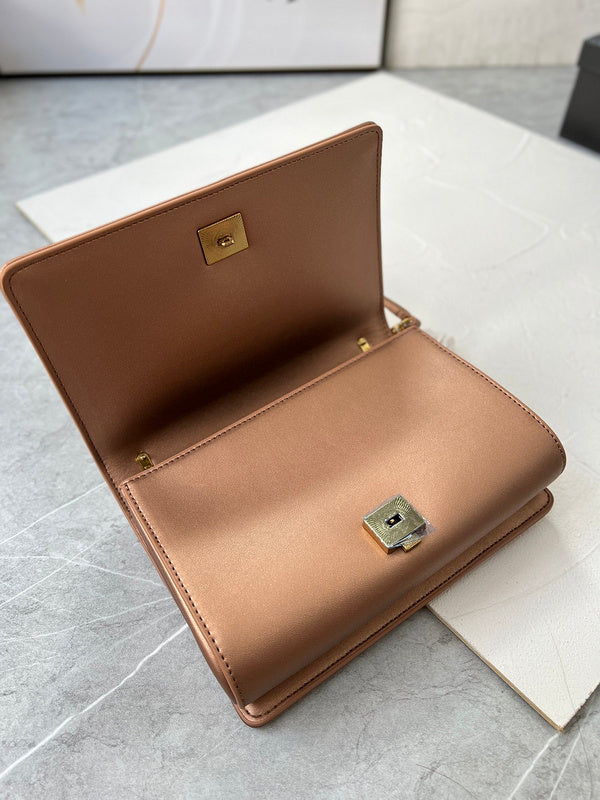 COZY - DAG Bags - 106