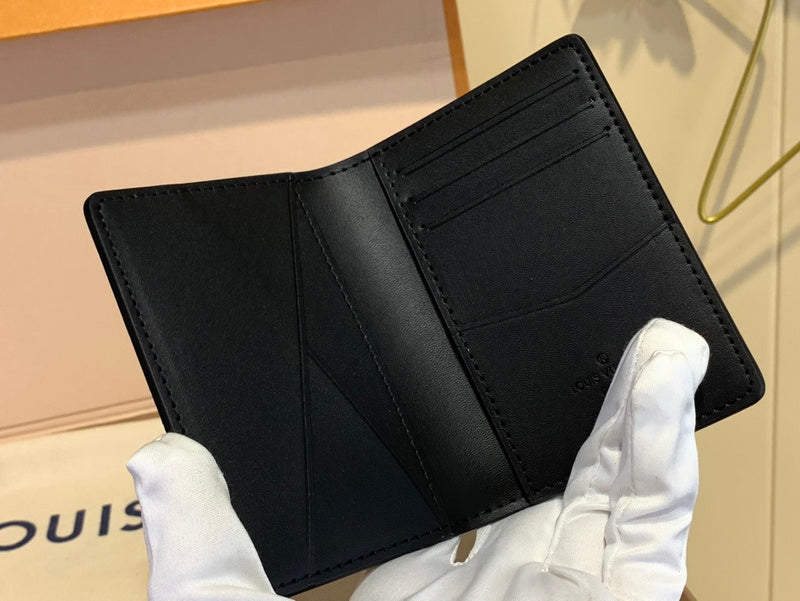 COZY - LOV Wallets - 242