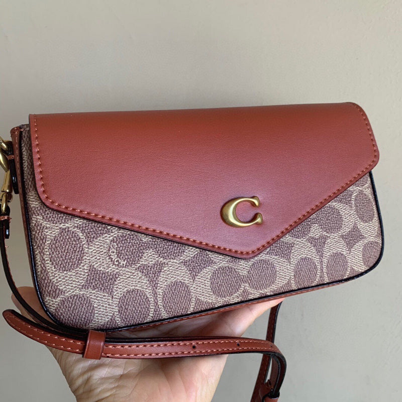 COZY - CAH Bags - 433