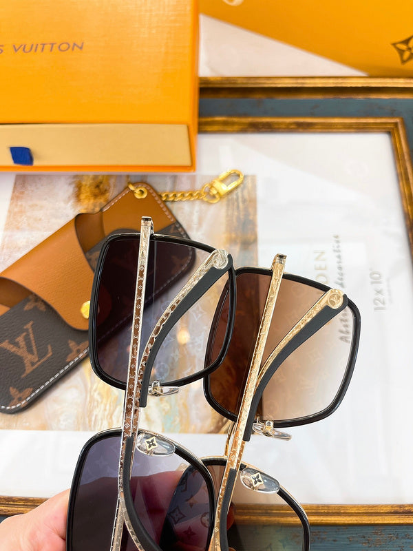 COZY BAGS - LOV Sunglasses - 086