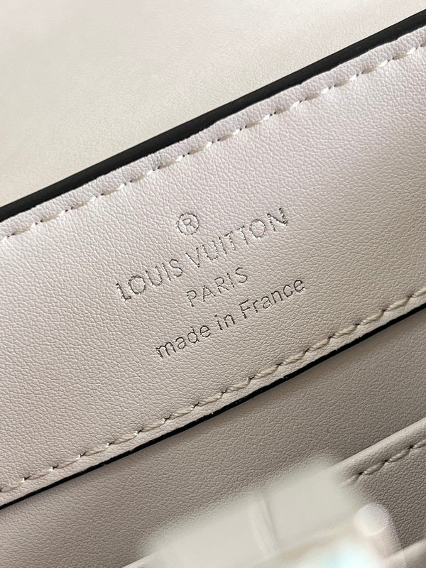 COZY - LV Bags - 1900