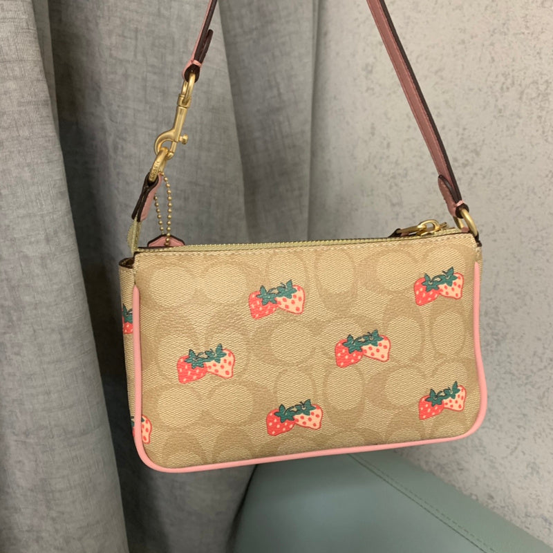 COZY - CAH Bags - 389