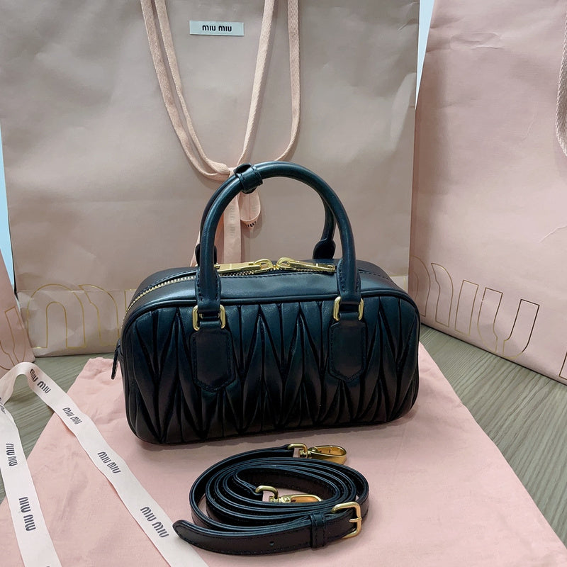 COZY BAGS - MMU Bags - 015