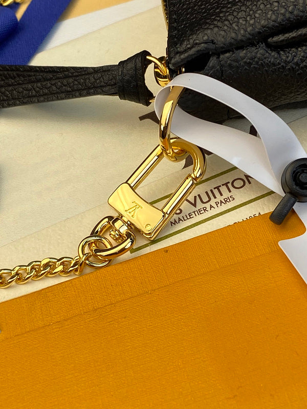 COZY - LOV Wallets - 187