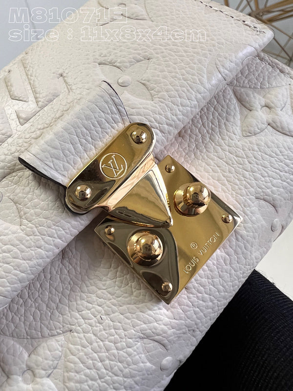 COZY - LOV Wallets - 016