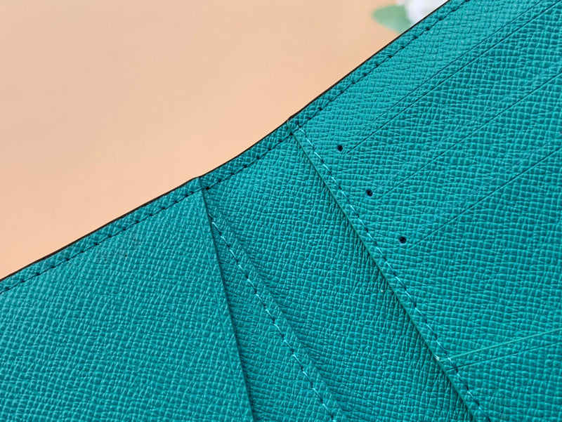 COZY BAGS - LOV Card Case - 017