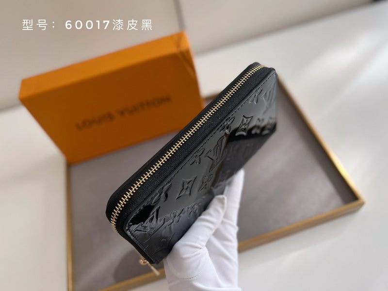 COZY BAGS - LOV Wallets - 693