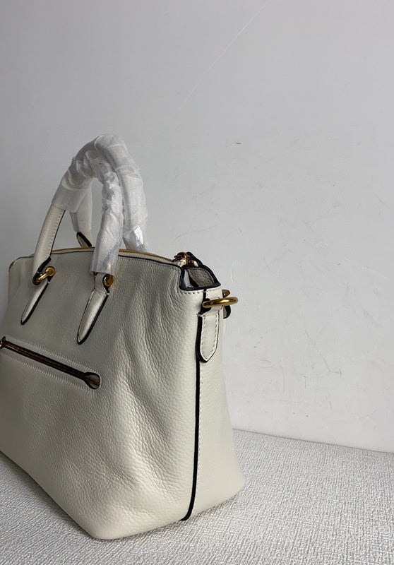 COZY - CAH Bags - 227