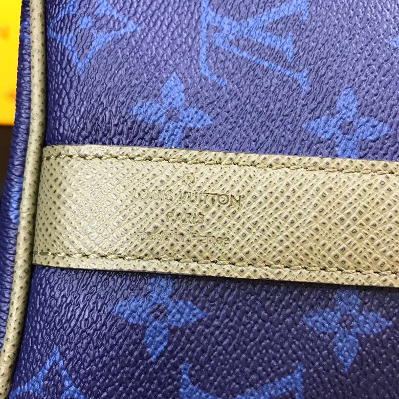 JB - LOV Travel Bags - 127