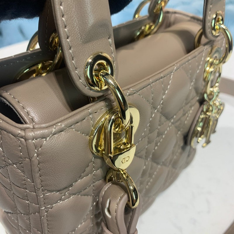 COZY - DOR Bags - 241