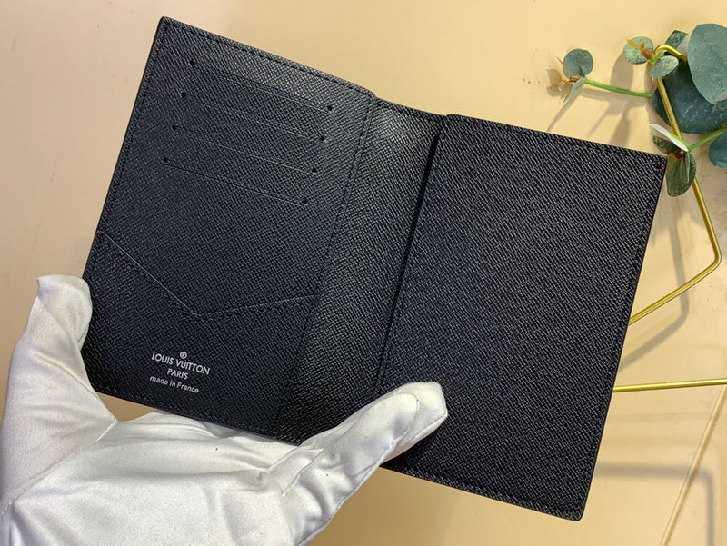 COZY - LOV Wallets - 341