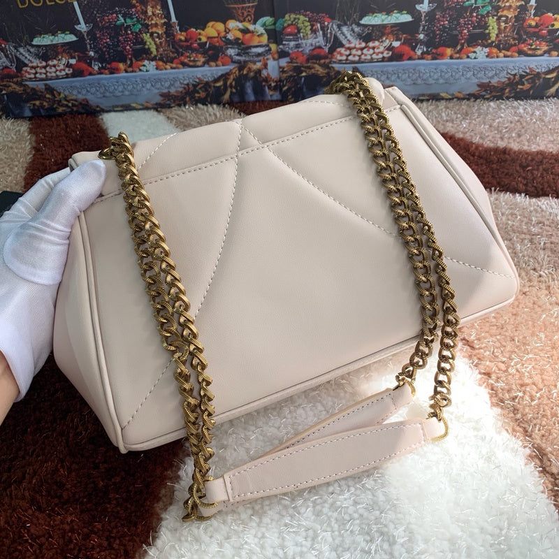 COZY - DAG Bags - 223