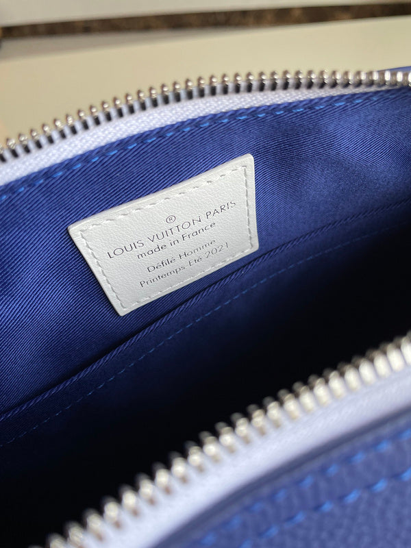 JB - LOV Travel Bags - 173