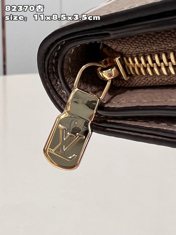 COZY - LOV Wallets - 213