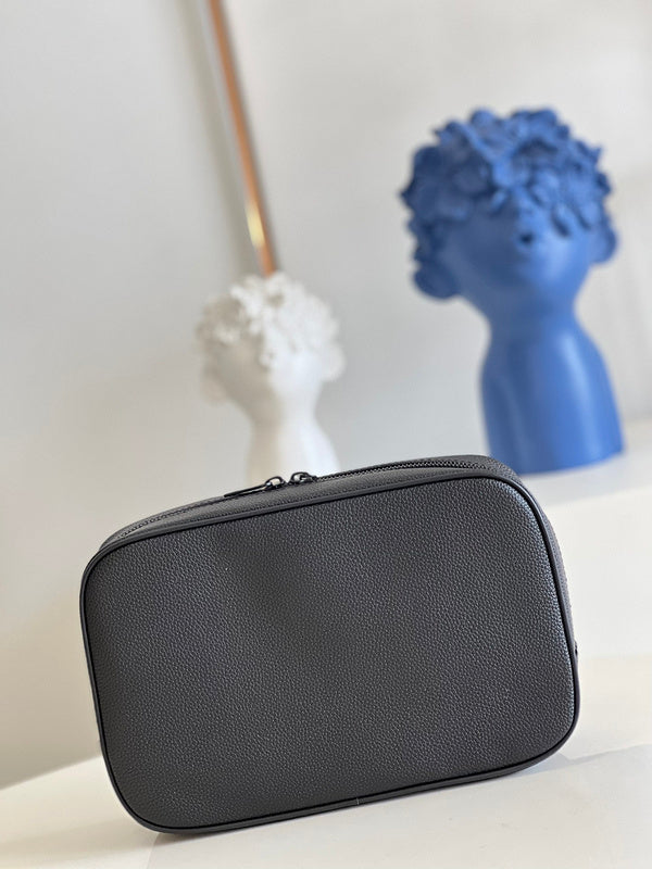 COZY - LOV Wallets - 375