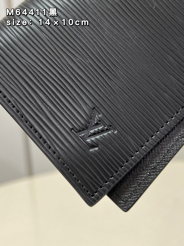 COZY - LOV Wallets - 396