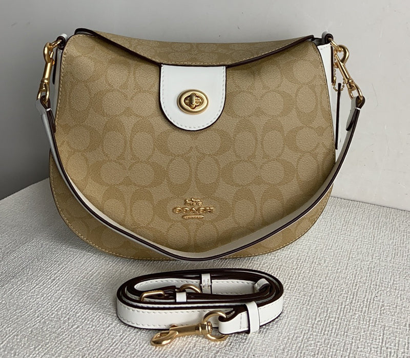 COZY - CAH Bags - 246