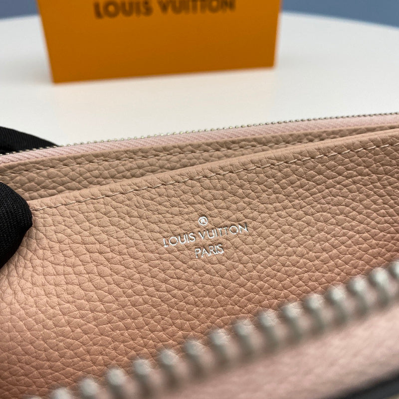 COZY - LOV Wallets - 514