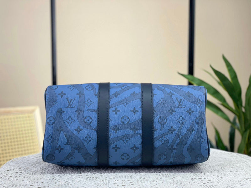 JB - LOV Travel Bags - 038