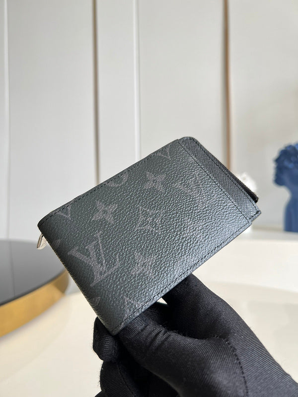 COZY - LOV Wallets - 469