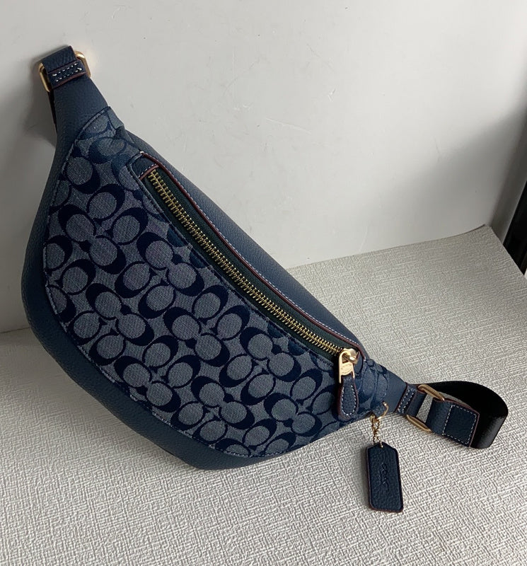 COZY - CAH Bags - 317