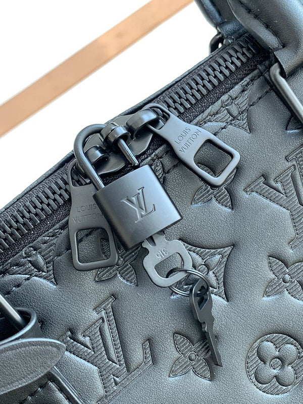 JB - LOV Travel Bags - 046