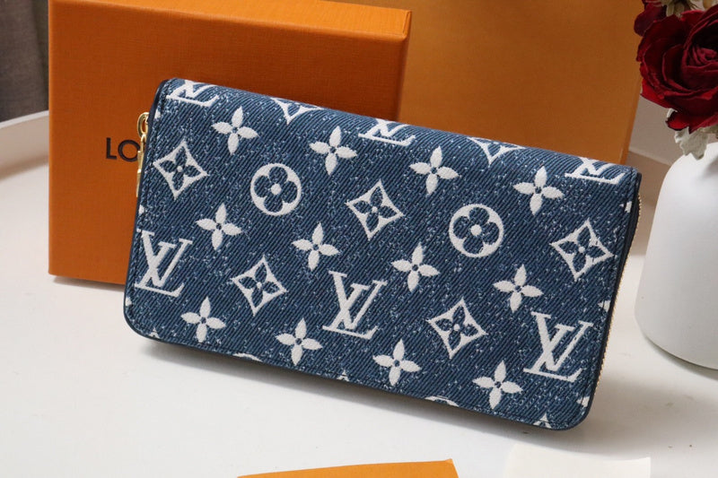 COZY BAGS - LOV Wallets - 621