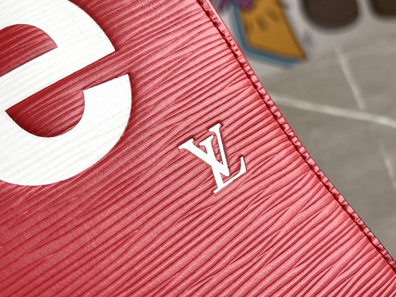 JB - LOV Travel Bags - 058