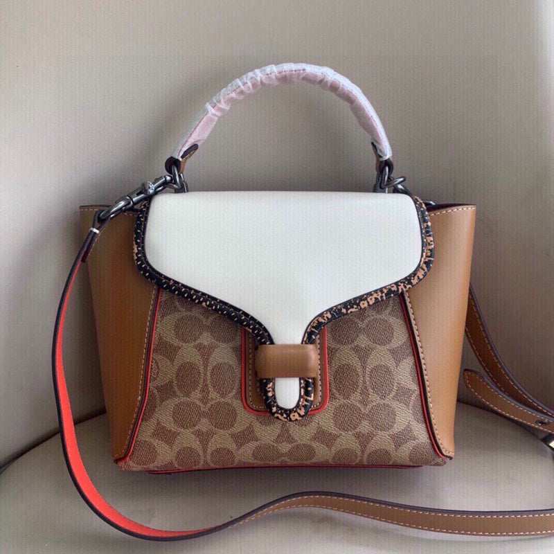 COZY - CAH Bags - 552