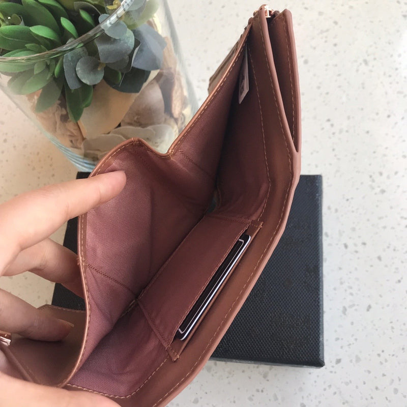 JB - MQM Wallets - 100