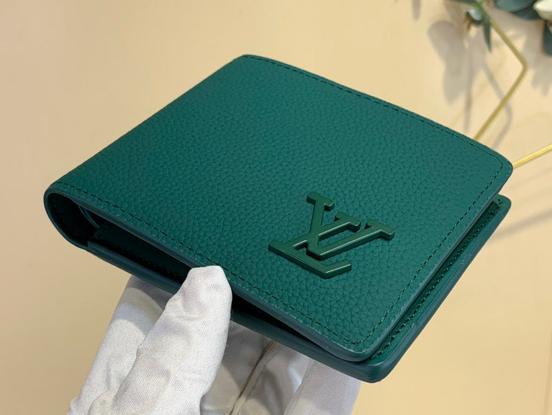 COZY - LOV Wallets - 173
