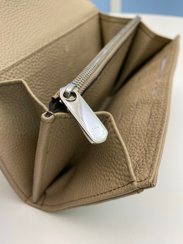 COZY BAGS - LOV Wallets - 524