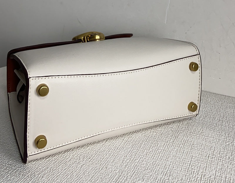 COZY - CAH Bags - 334