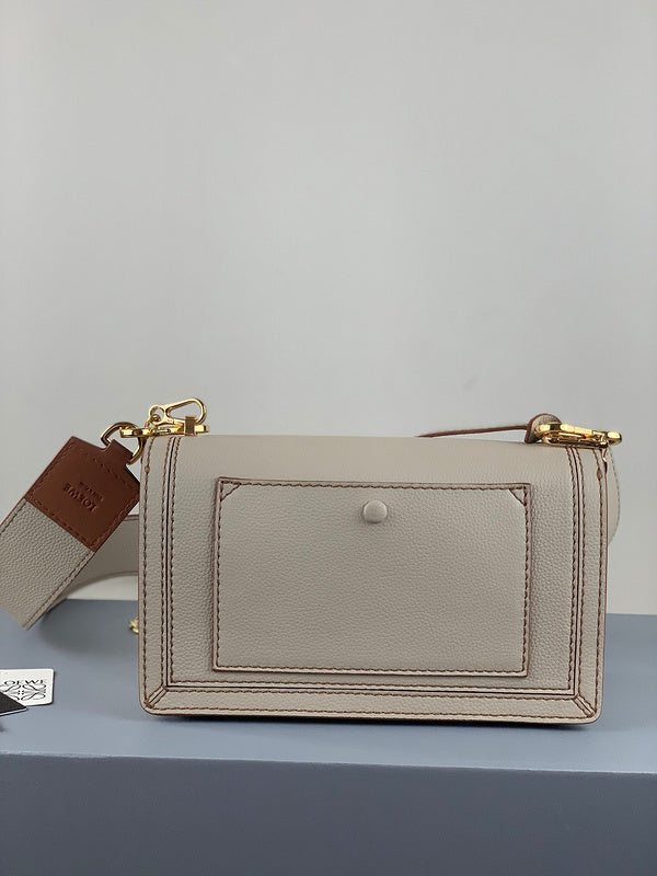 JB - LWO Lady Bags - 108
