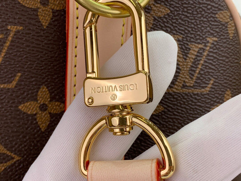 JB - LOV Travel Bags - 120