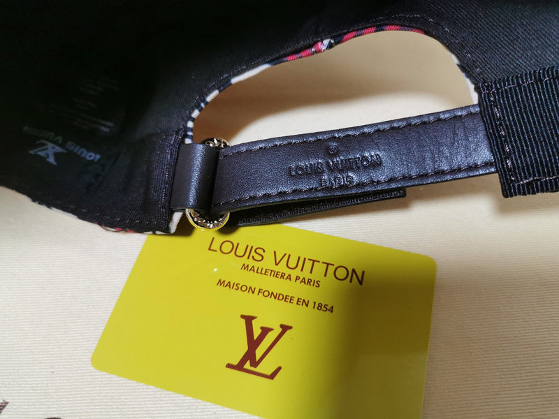 COZY BAGS - LOV Hats & Caps - 169