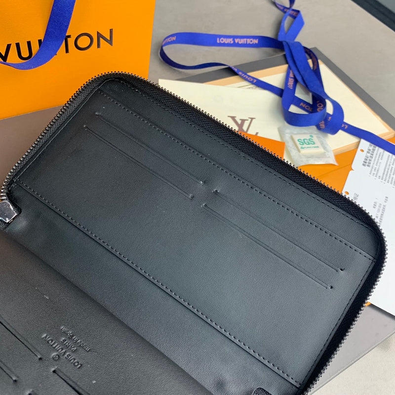 COZY - LOV Wallets - 248