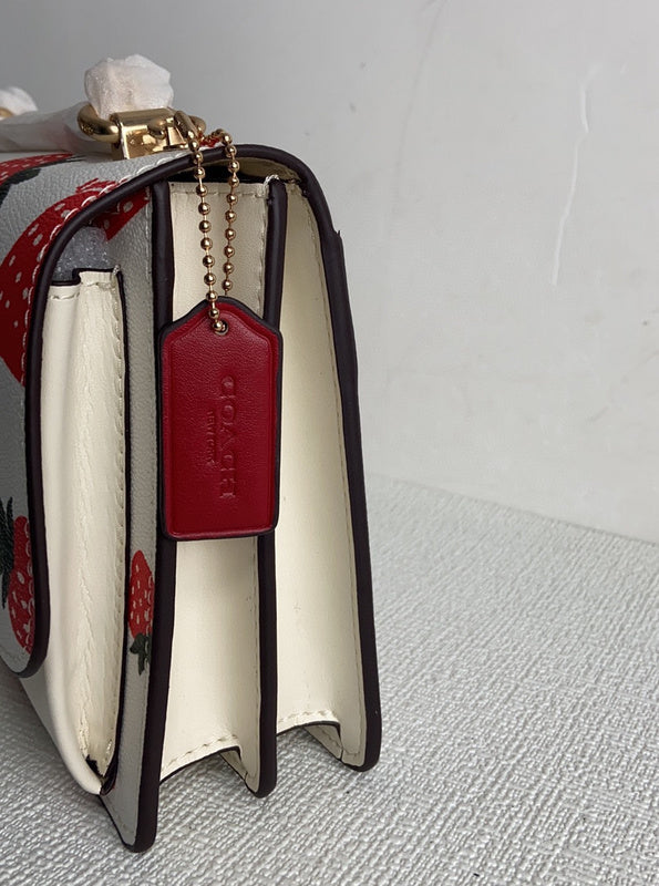 COZY - CAH Bags - 217
