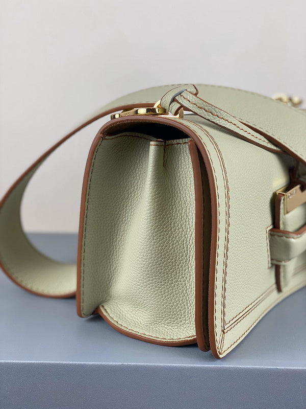 JB - LWO Lady Bags - 101