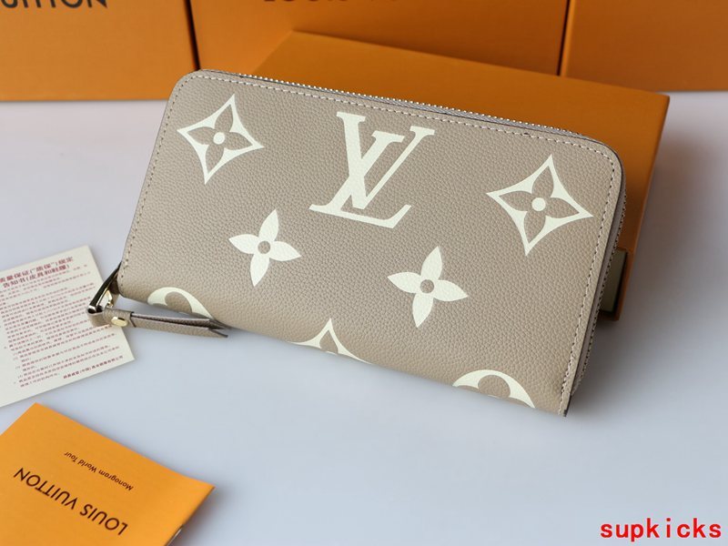COZY BAGS - Mix Wallets - 786