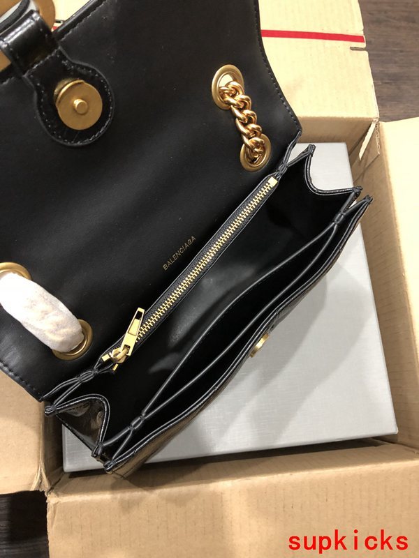 COZY BAGS - BG Hourglass Bags - 065