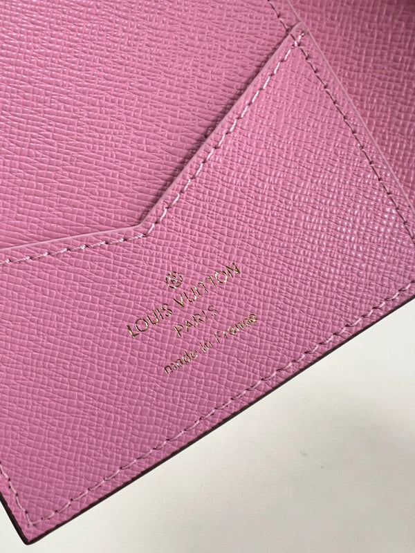 COZY - LOV Wallets - 445