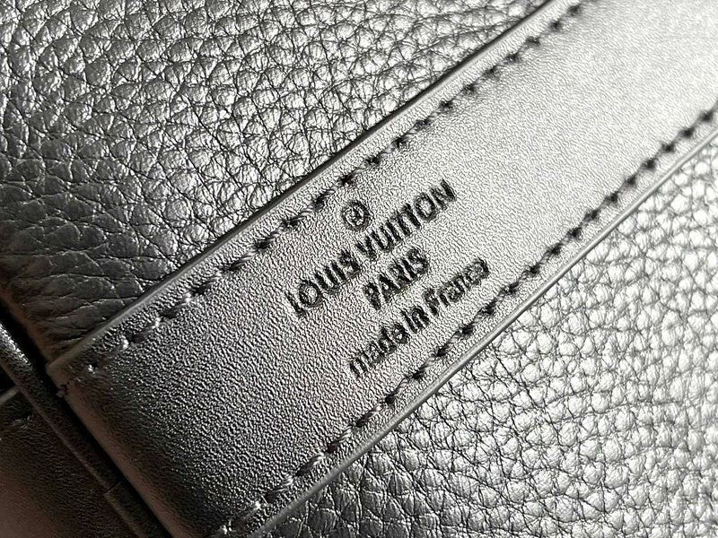 JB - LOV Travel Bags - 071