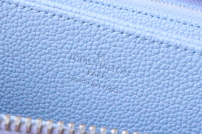 COZY - LOV Wallets - 502