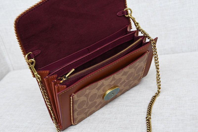 COZY - CAH Bags - 540