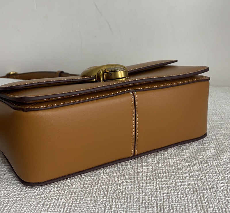 COZY - CAH Bags - 533