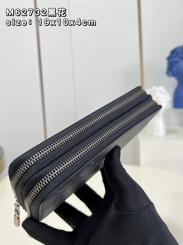 COZY - LOV Wallets - 401