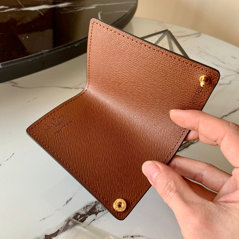 COZY - LOV Wallets - 418