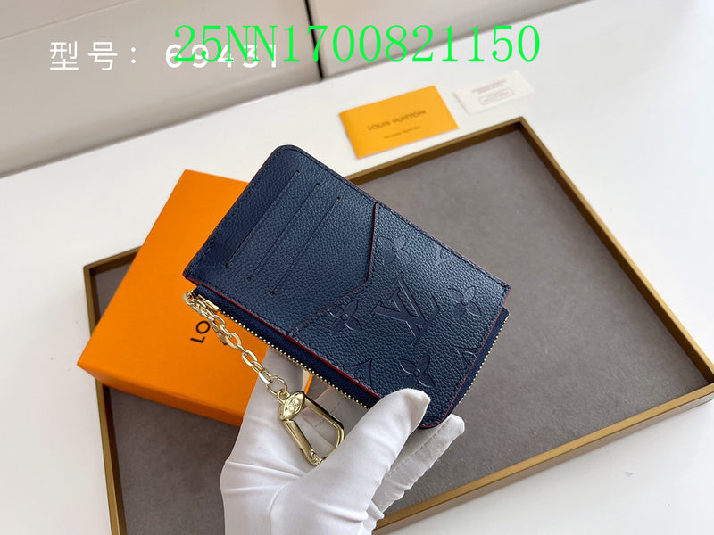 COZY BAGS - LOV Wallet - 081
