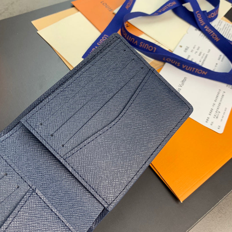COZY - LOV Wallets - 437